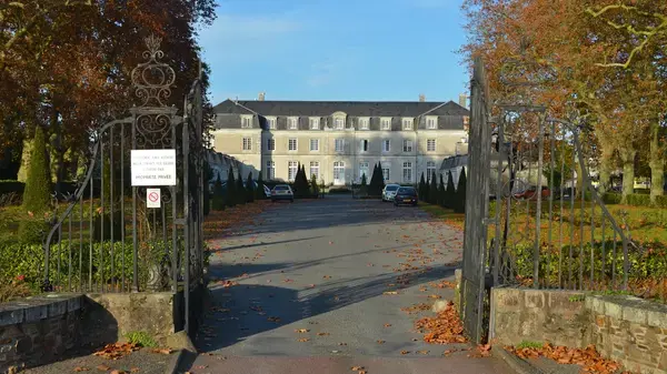 Abri Piscine Plat Prix abri de piscine La Montagne