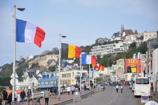 Abri Piscine Plat Prix abri de piscine Sainte-Adresse